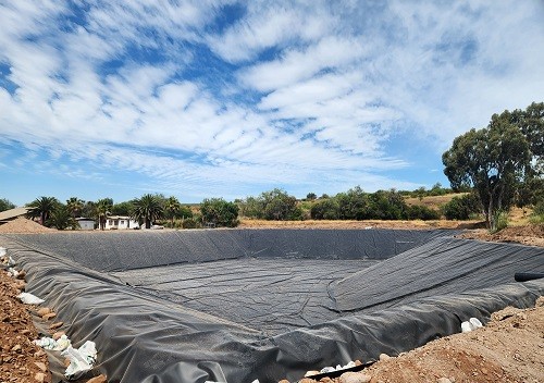 Mini embalse bonificado por la CNR optimizará el riego de agricultor de Ovalle