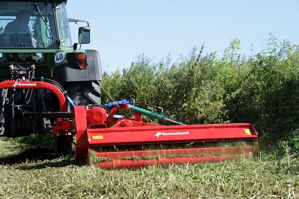 Según Dercomaq: El impacto de las segadoras en la eficiencia y calidad del pasto